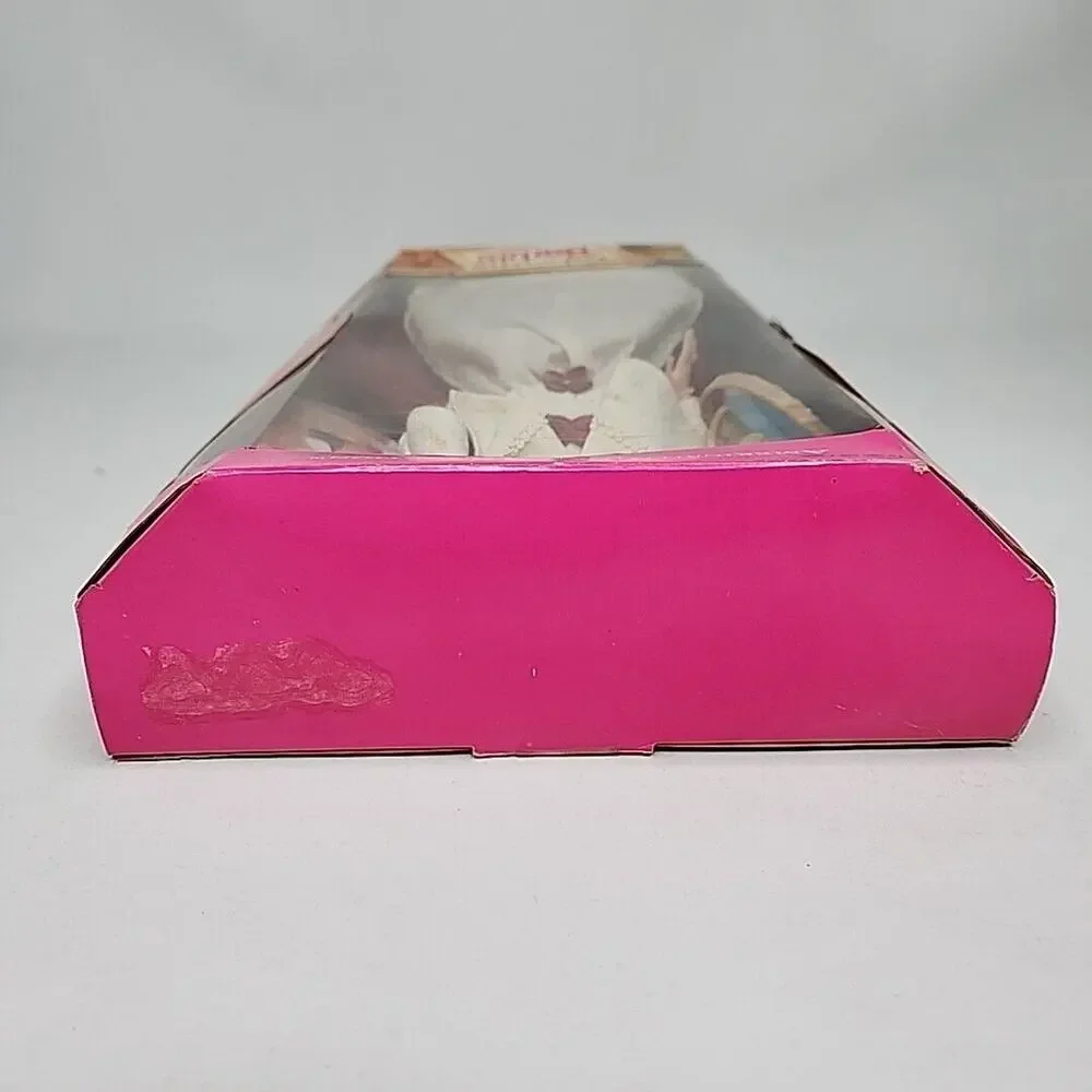 1994‎ Pilgrim Barbie Special Edition American Stories Collection Brunette 12577